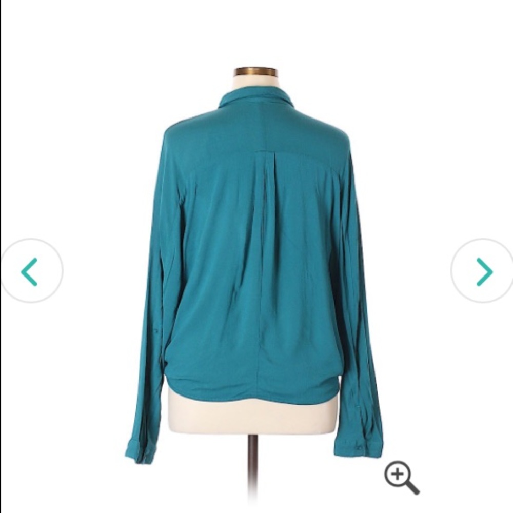 Umgee Gathered Button Down Blouse - image 4